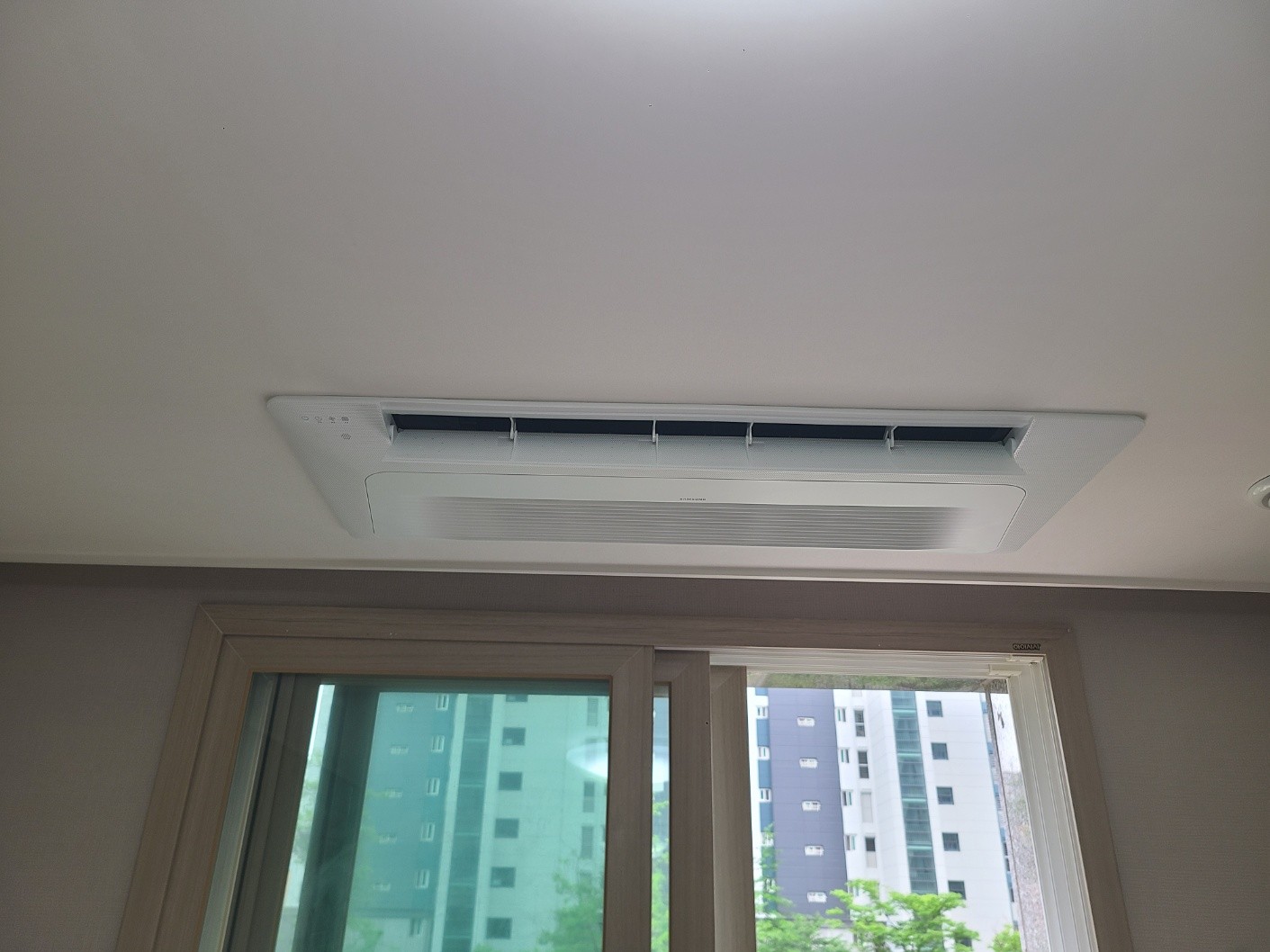 KakaoTalk_20250610_162423153_05.jpg